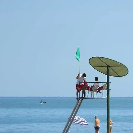 Casa Familiar Cerca Del Mar Con Piscina Privada, Wifi, Aire Acondicionado, Admiten Mascotas - Es-184-47